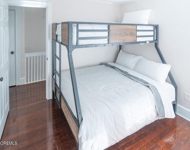 1119 1st Avenue - Photo Thumbnail 23