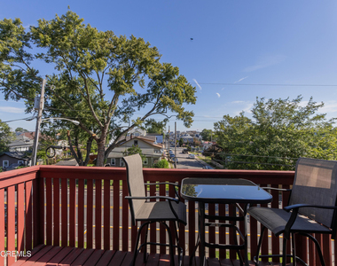 255 Shore Drive - Photo Thumbnail 12