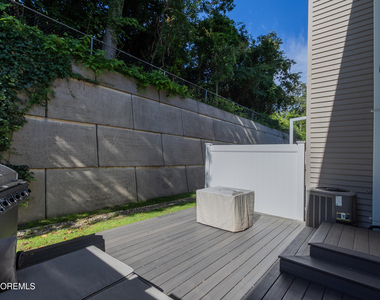 255 Shore Drive - Photo Thumbnail 21