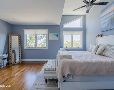 255 Shore Drive - Photo Thumbnail 13