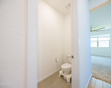 35215 W Marin Avenue - Photo Thumbnail 14