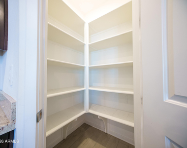 35215 W Marin Avenue - Photo Thumbnail 9