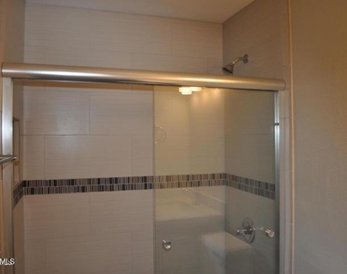 3739 E Montecito Avenue - Photo Thumbnail 7