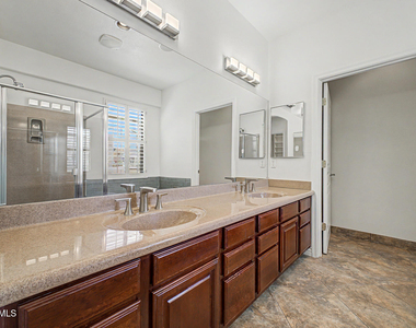 123 N Washington Street - Photo Thumbnail 16