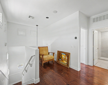 123 N Washington Street - Photo Thumbnail 34