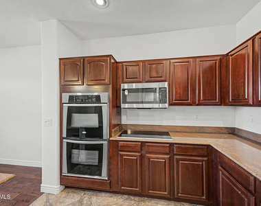 123 N Washington Street - Photo Thumbnail 11