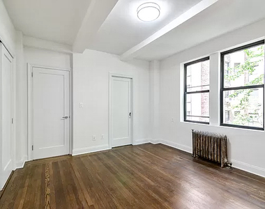 West 68 Street - Photo Thumbnail 2