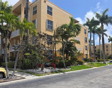 1341 Se 3rd Avenue - Photo Thumbnail 26