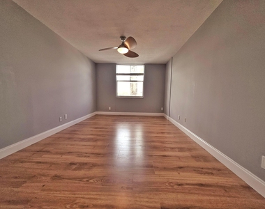 1341 Se 3rd Avenue - Photo Thumbnail 13