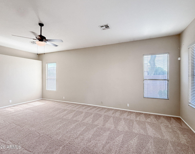 5946 W Sack Drive - Photo Thumbnail 7