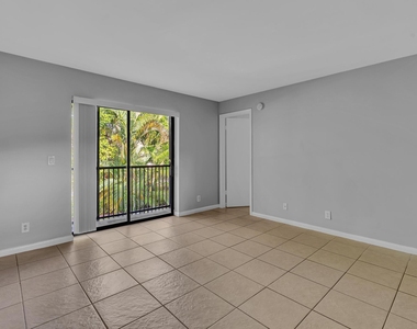 21904 Lake Forest Circle - Photo Thumbnail 30