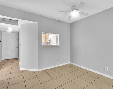 21904 Lake Forest Circle - Photo Thumbnail 9