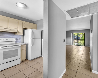 21904 Lake Forest Circle - Photo Thumbnail 2