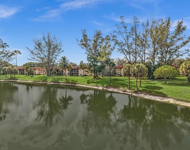 21904 Lake Forest Circle - Photo Thumbnail 26