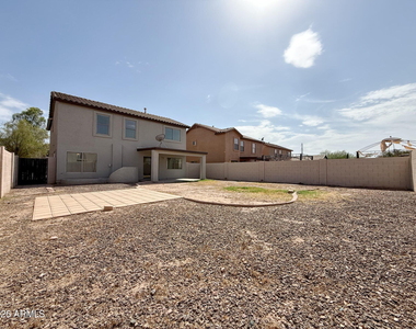 4802 W Fawn Drive - Photo Thumbnail 32