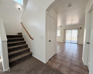 4802 W Fawn Drive - Photo Thumbnail 5