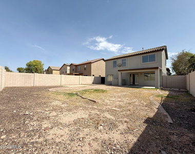 4802 W Fawn Drive - Photo Thumbnail 31