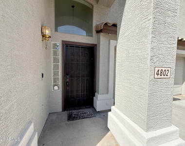 4802 W Fawn Drive - Photo Thumbnail 1
