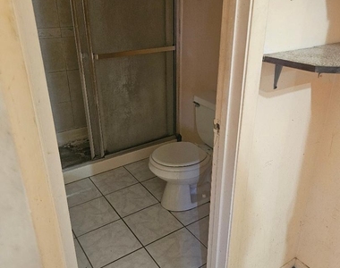 4770 Nw 113th Terrace Nw - Photo Thumbnail 17