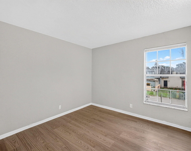 5435 Sw 44th Terrace - Photo Thumbnail 37