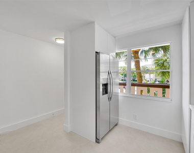 3201 Portofino Point - Photo Thumbnail 6