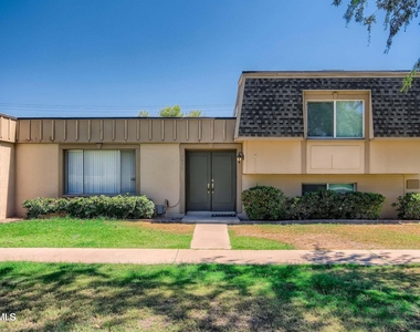 4865 N Granite Reef Road - Photo Thumbnail 1