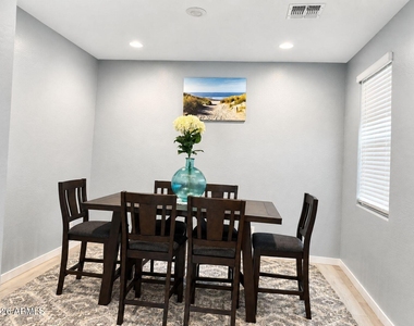 9444 W Roma Avenue - Photo Thumbnail 22
