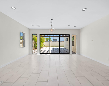 4409 N 32nd Street - Photo Thumbnail 20