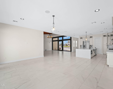 4409 N 32nd Street - Photo Thumbnail 22