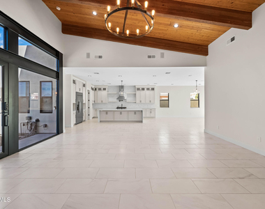 4409 N 32nd Street - Photo Thumbnail 17