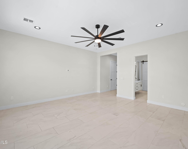 4409 N 32nd Street - Photo Thumbnail 35