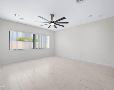 4409 N 32nd Street - Photo Thumbnail 36