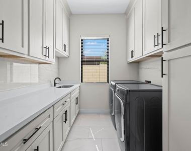 4409 N 32nd Street - Photo Thumbnail 24
