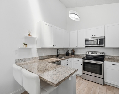 5799 Golden Eagle Circle - Photo Thumbnail 14