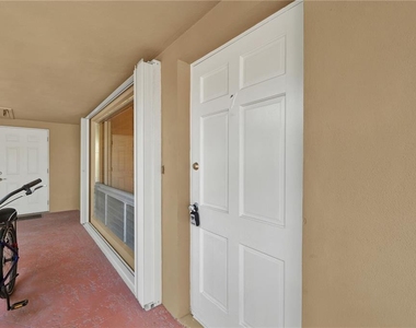 2864 Ne 32nd Street - Photo Thumbnail 21