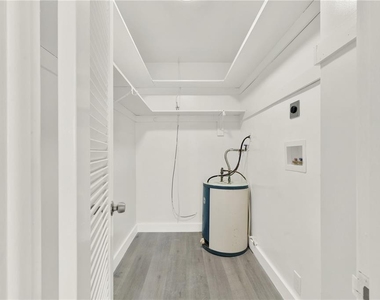 2864 Ne 32nd Street - Photo Thumbnail 18