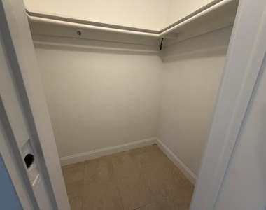 2255 Ne 51st Street - Photo Thumbnail 16
