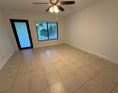 2255 Ne 51st Street - Photo Thumbnail 7