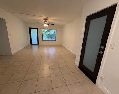 2255 Ne 51st Street - Photo Thumbnail 2