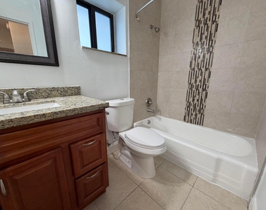 2255 Ne 51st Street - Photo Thumbnail 13