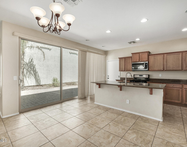 3492 S Winter Lane - Photo Thumbnail 4