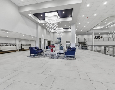 7380 S Oriole Boulevard - Photo Thumbnail 27