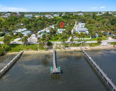 4360 Ne Indian River Drive - Photo Thumbnail 40