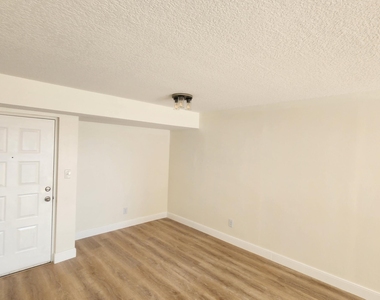 820 Lavers Circle - Photo Thumbnail 1