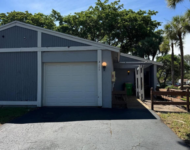 4125 Nw 78th Avenue - Photo Thumbnail 1