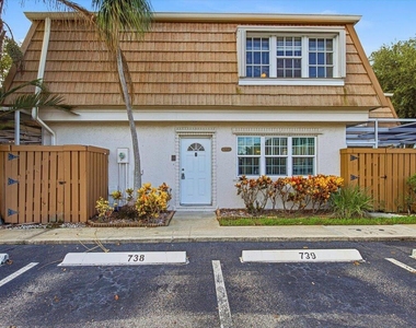 11635 Ficus Street - Photo Thumbnail 1