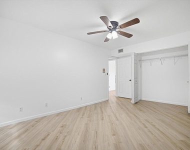 11635 Ficus Street - Photo Thumbnail 17