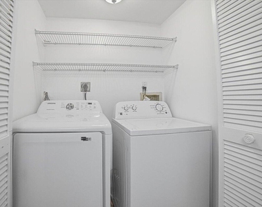 11635 Ficus Street - Photo Thumbnail 8