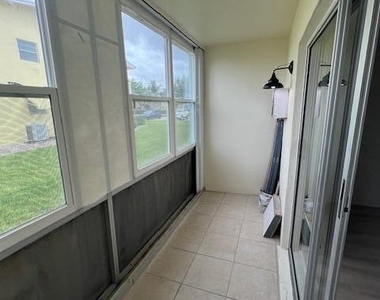 124 Sheffield F - Photo Thumbnail 12