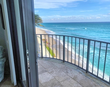 5420 N Ocean Drive - Photo Thumbnail 1